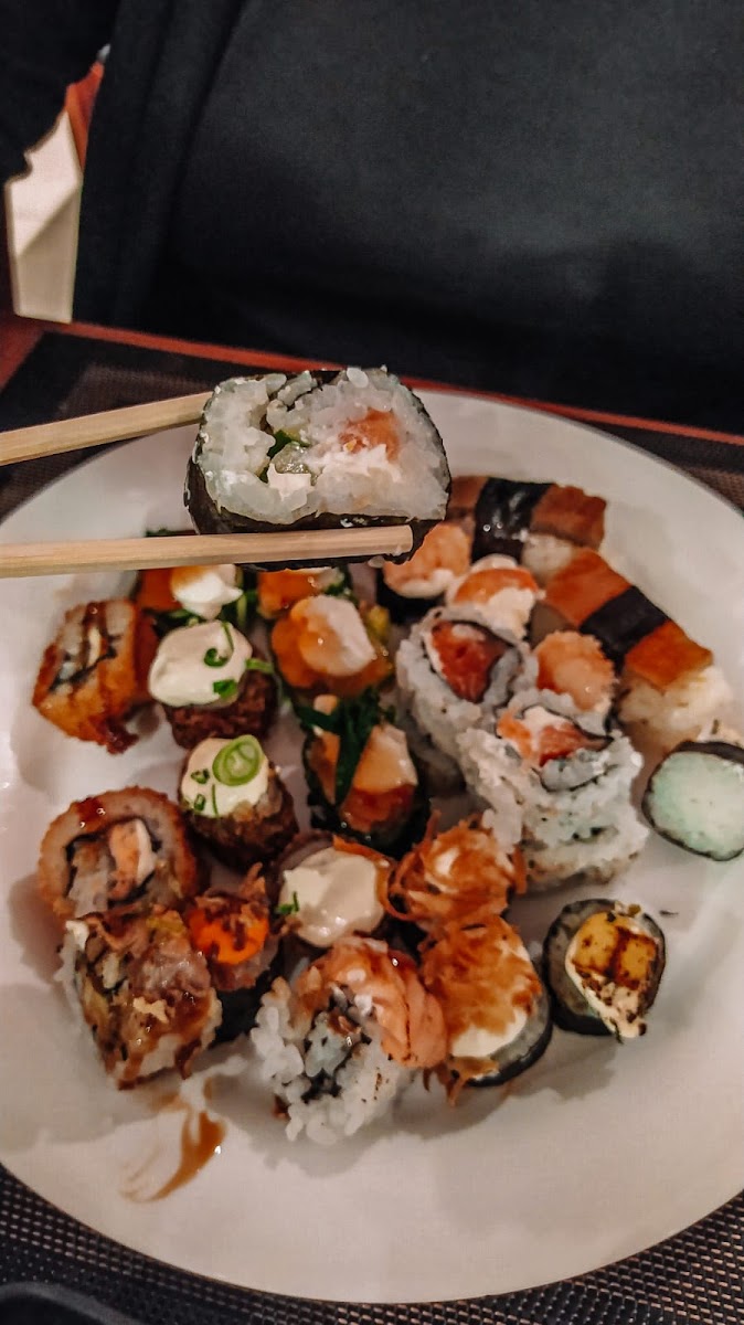 Marcos Sushi Photo 5