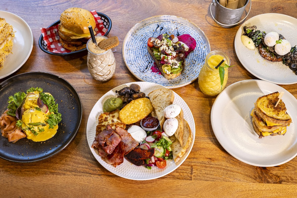Peakhurst Social Cafe Photo 4