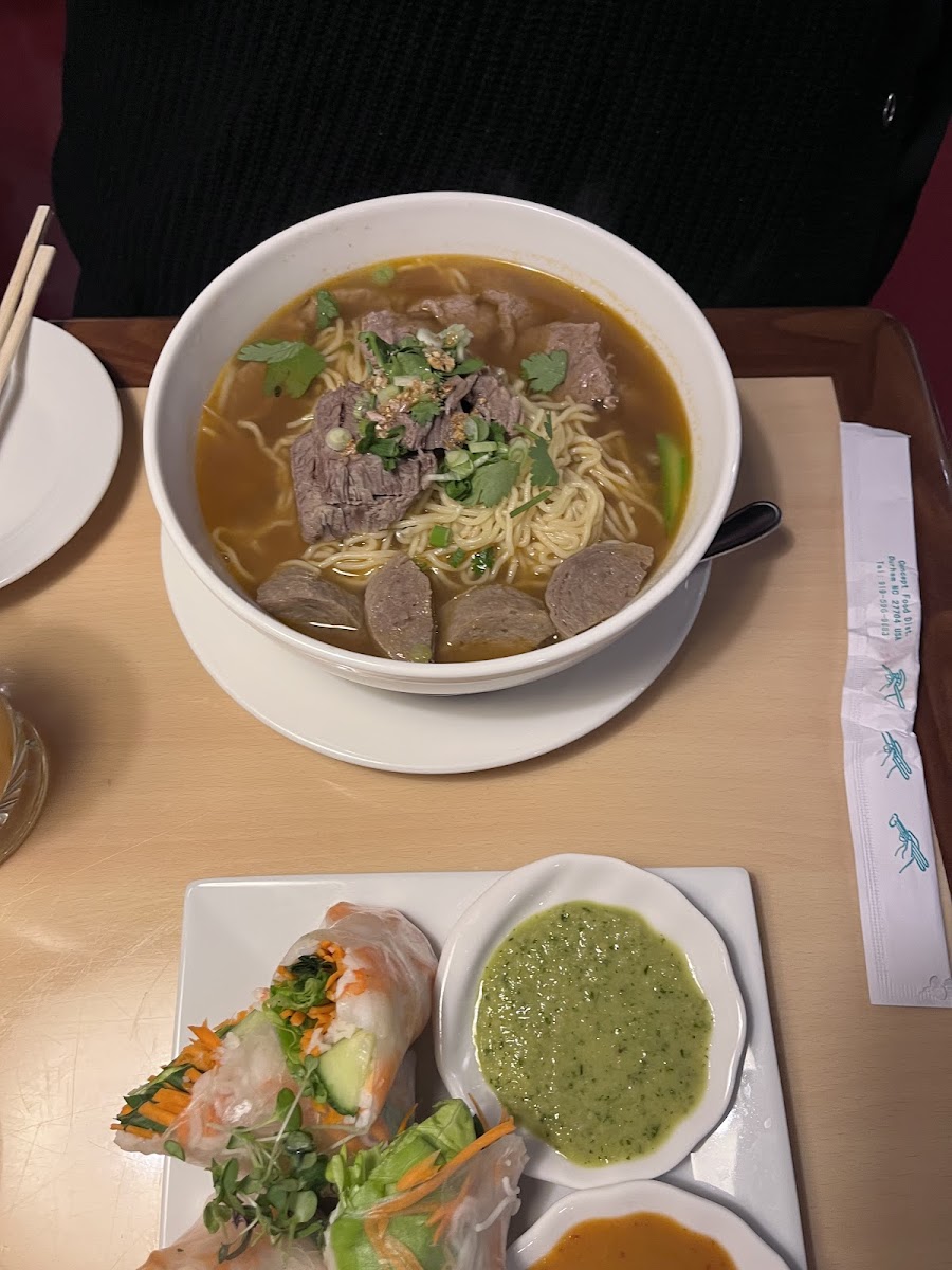 Saladang Thai Sushi Photo 10