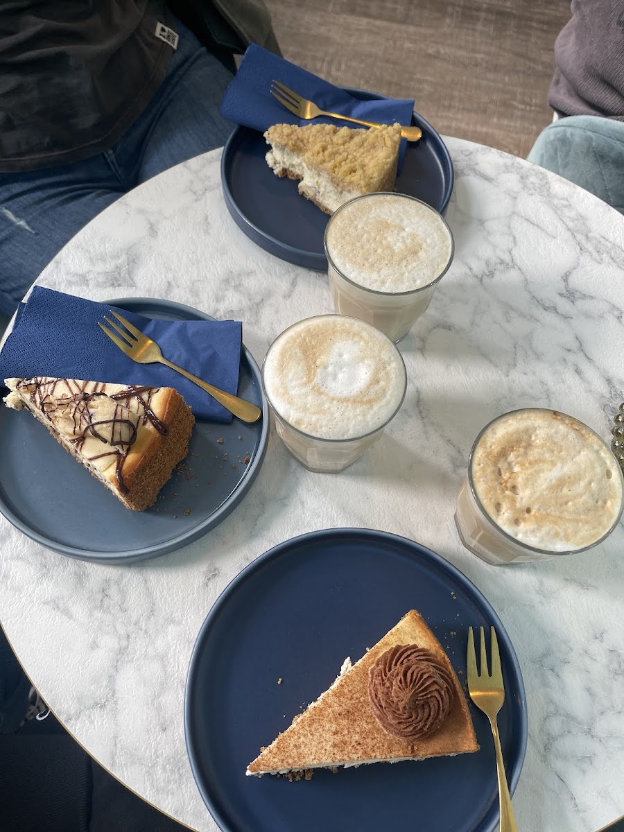 Cheesecake Heaven Photo 4