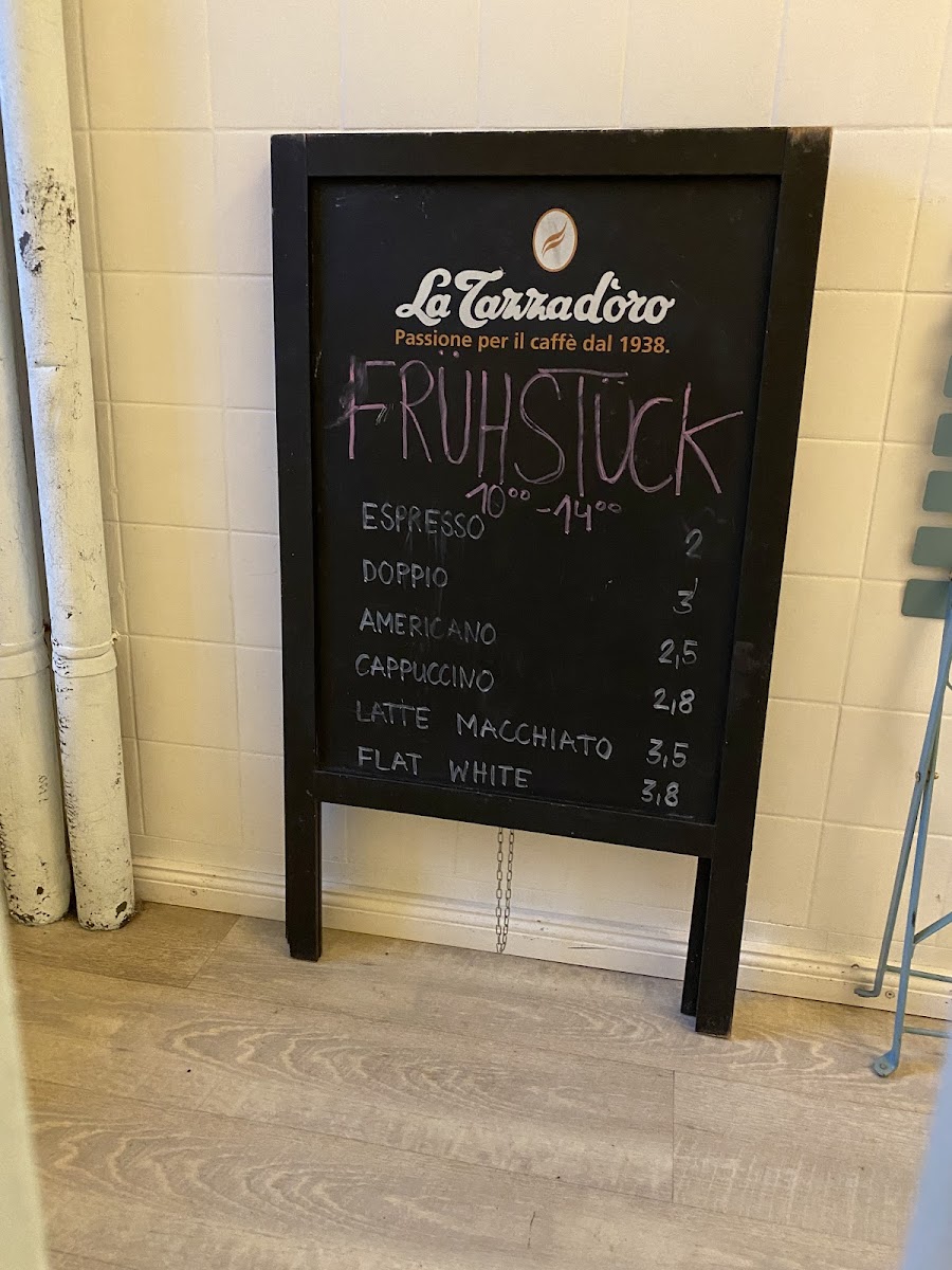 Cheesecake Heaven Photo Menu 1