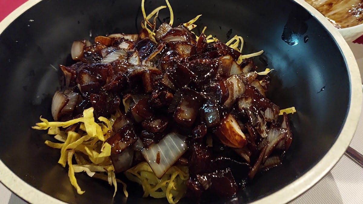SHANDONG RESTAURANT . 산동 중화요리 . Photo 2