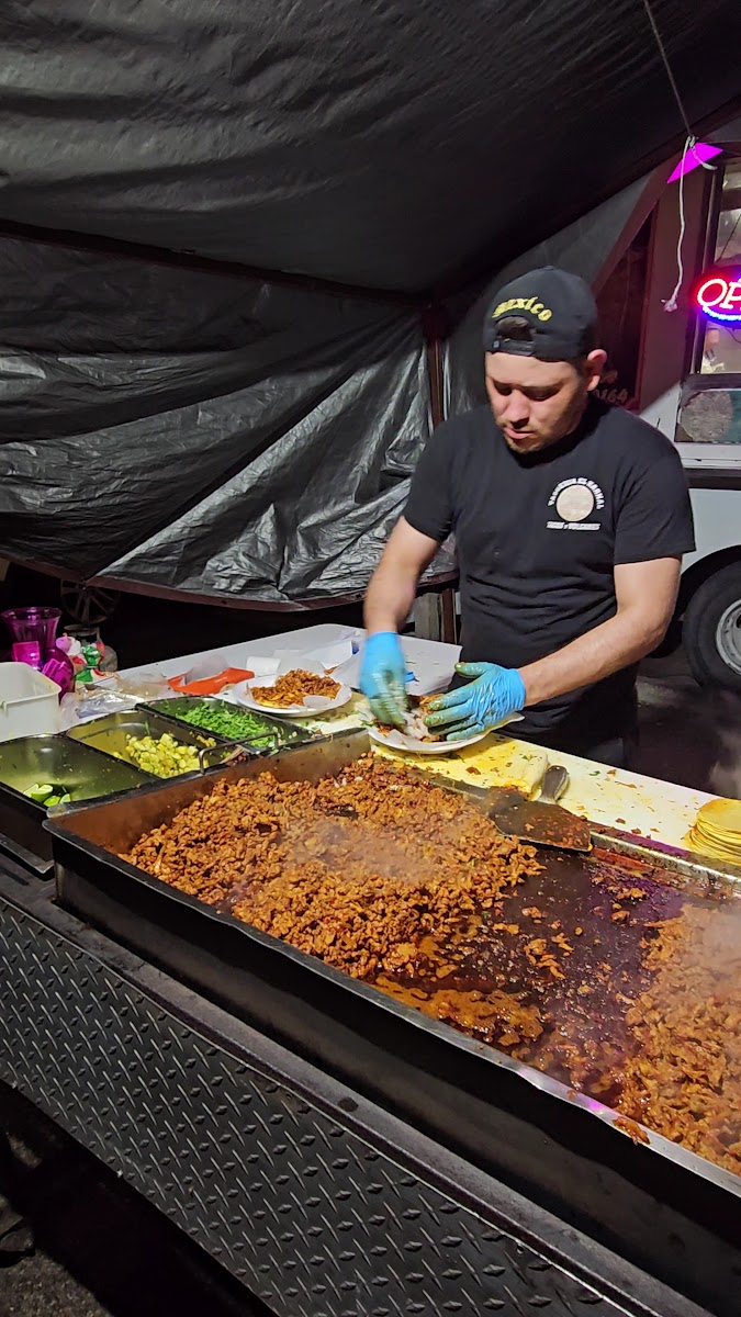 Taqueria El Karnal (Food Truck)