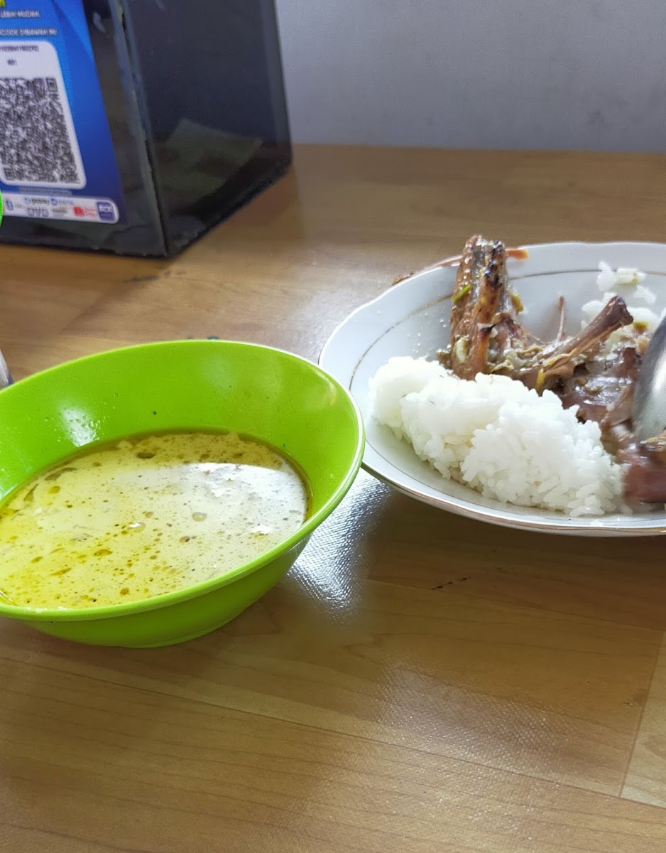 Ayam pedas Warung 8