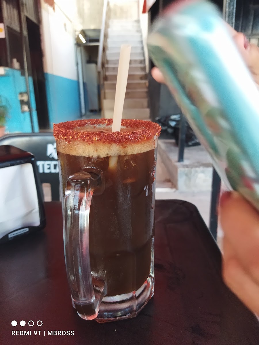 Coctelería La Mojarra Photo 2