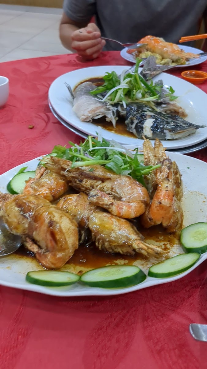 新美芳冷氣海鮮樓 Sun Mee Fong Seafood Restaurant Photo 2