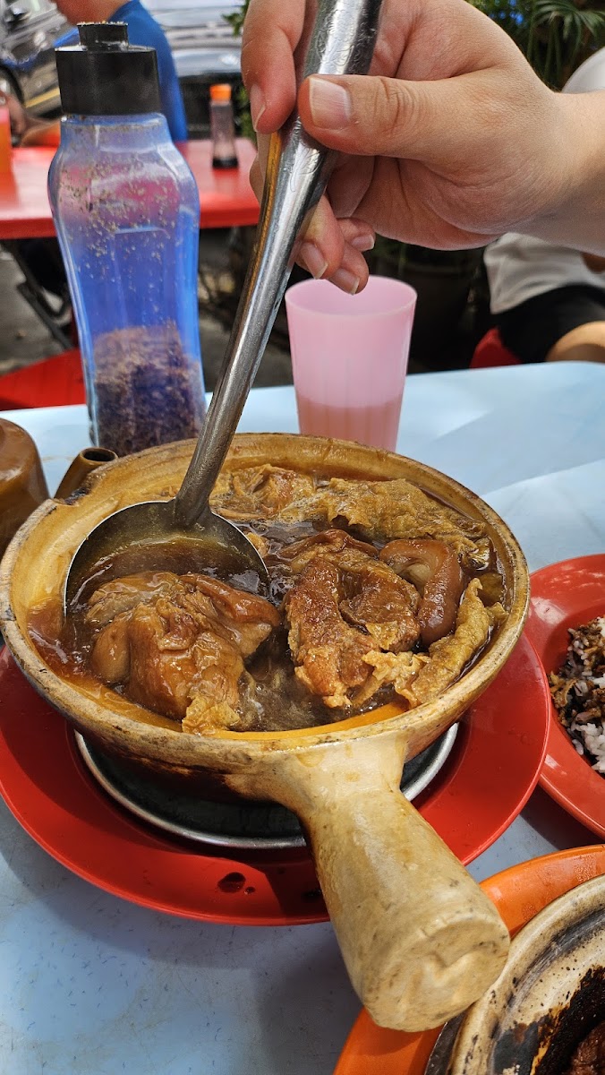 Four Eyes Bah Kut Teh Photo 5