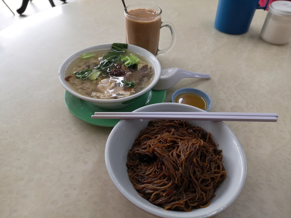 Kedai Kopi Pin Wei 品味沙巴生肉面 Photo 5