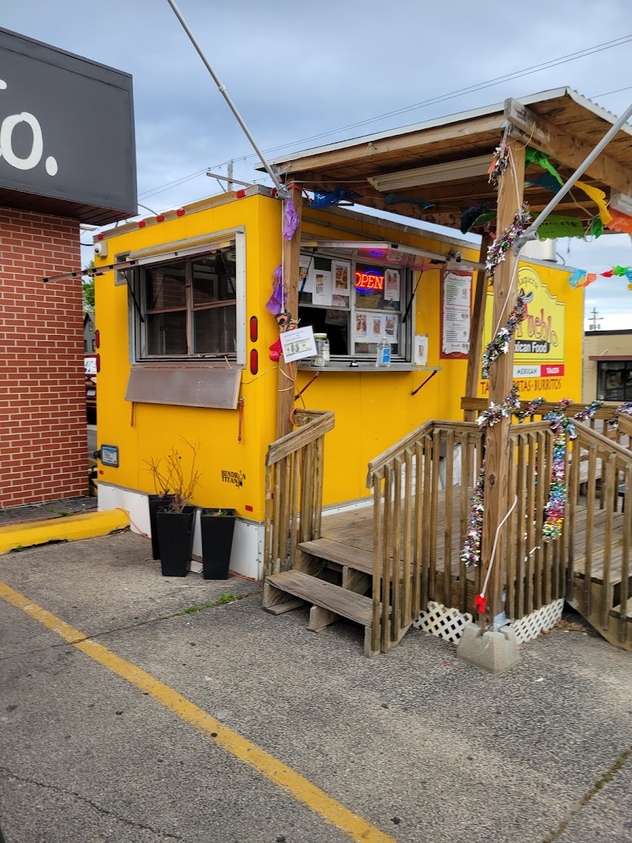Tacos Mi Pueblo Photo 4