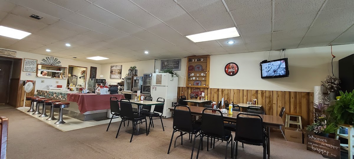 White Lake Cafe Photo 4