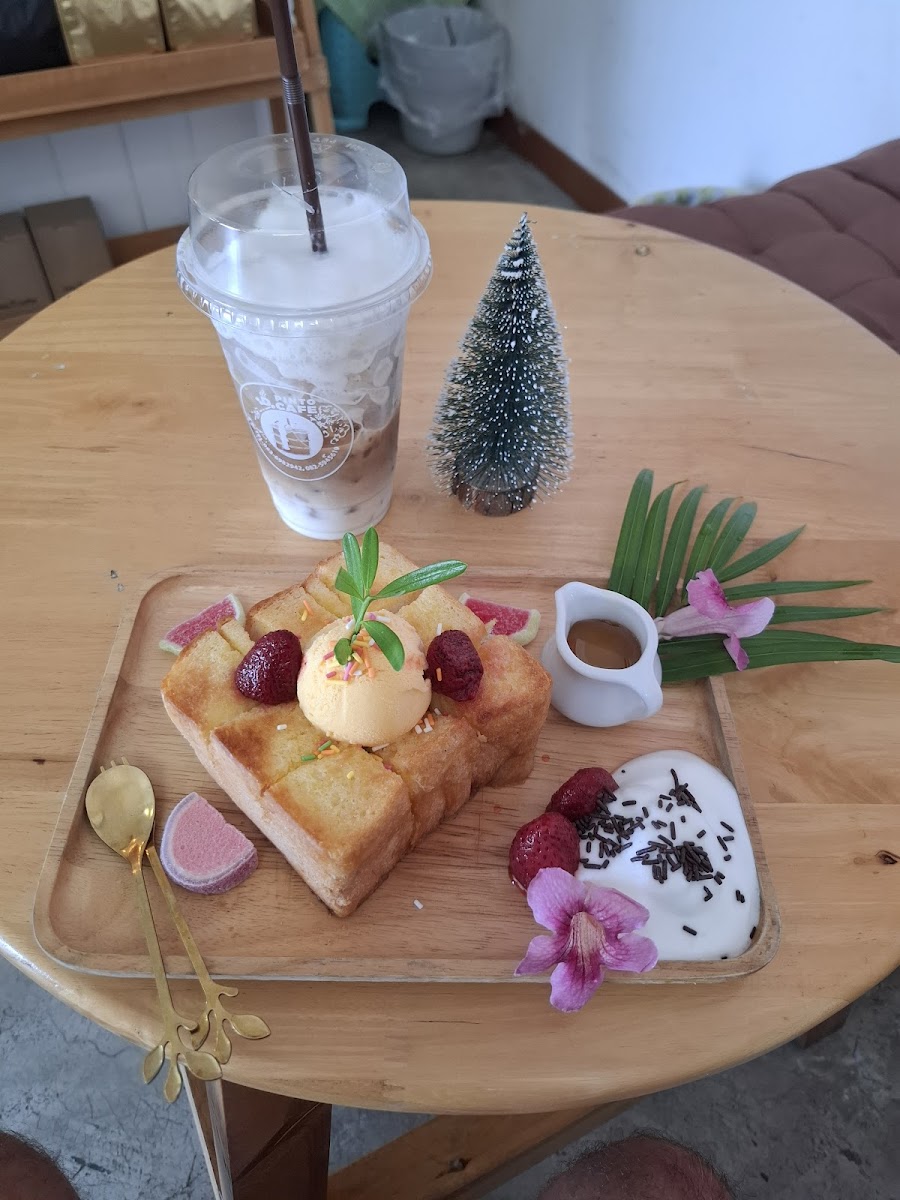ปิ่นโต ดี คาเฟ่ Pinto D Cafe Photo 5