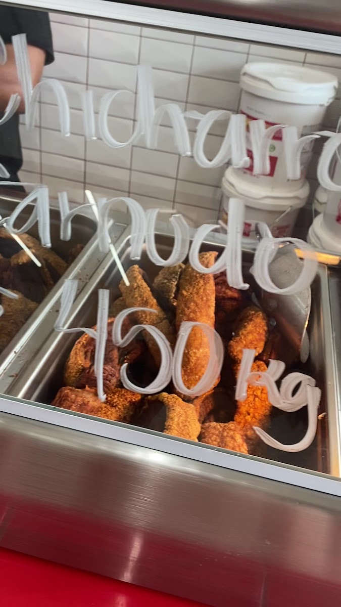 Sancochi Chicharroneria Cacho Photo 2