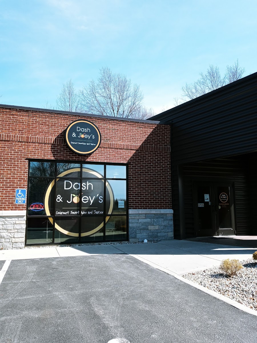 dash & joey's | fresh squeezed juices & smoothies in lima ohio