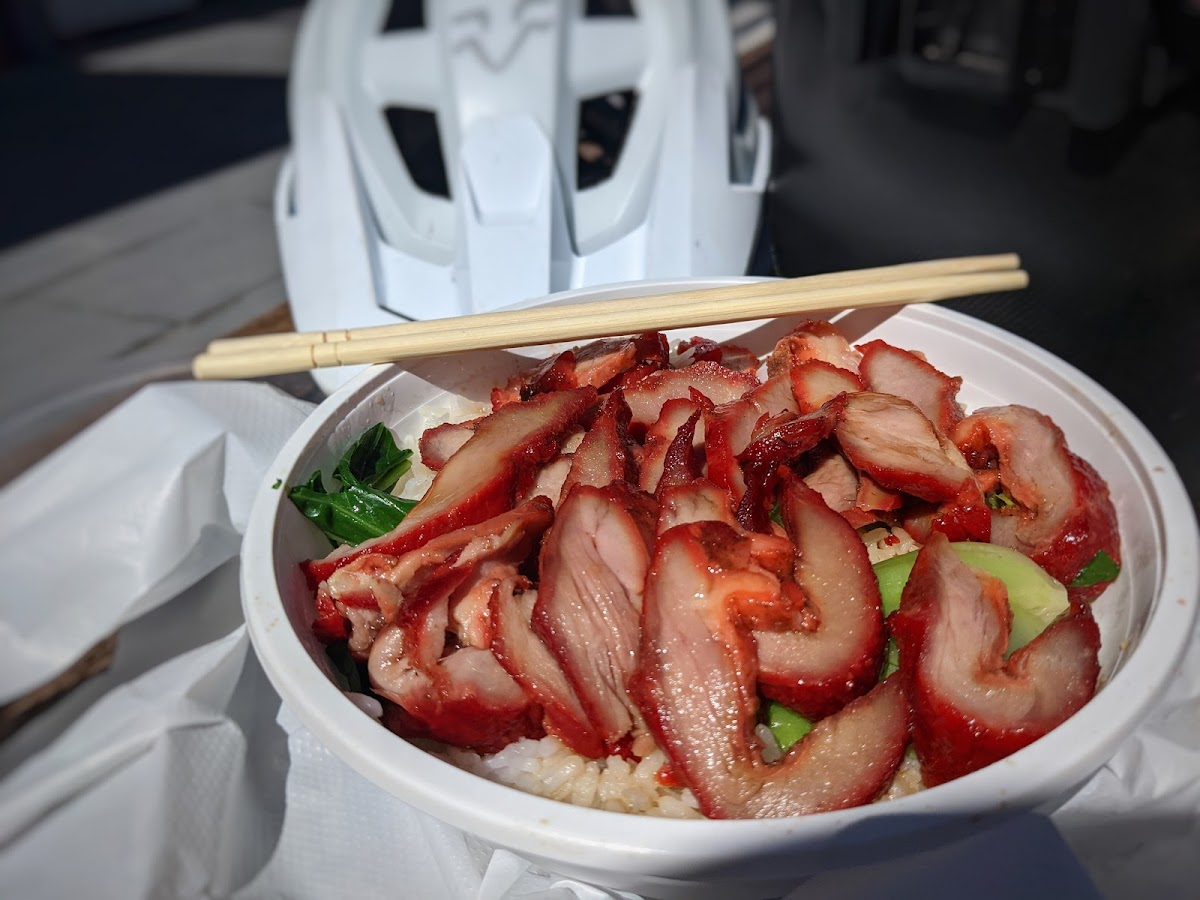 King Wong Chinese & Seafood Restaurant Photo 9