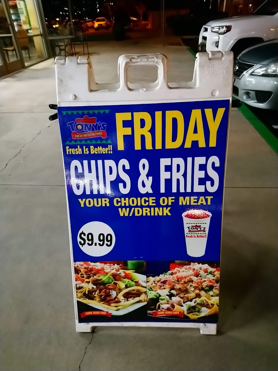 Tony's Fresh Mexican Food Photo 8