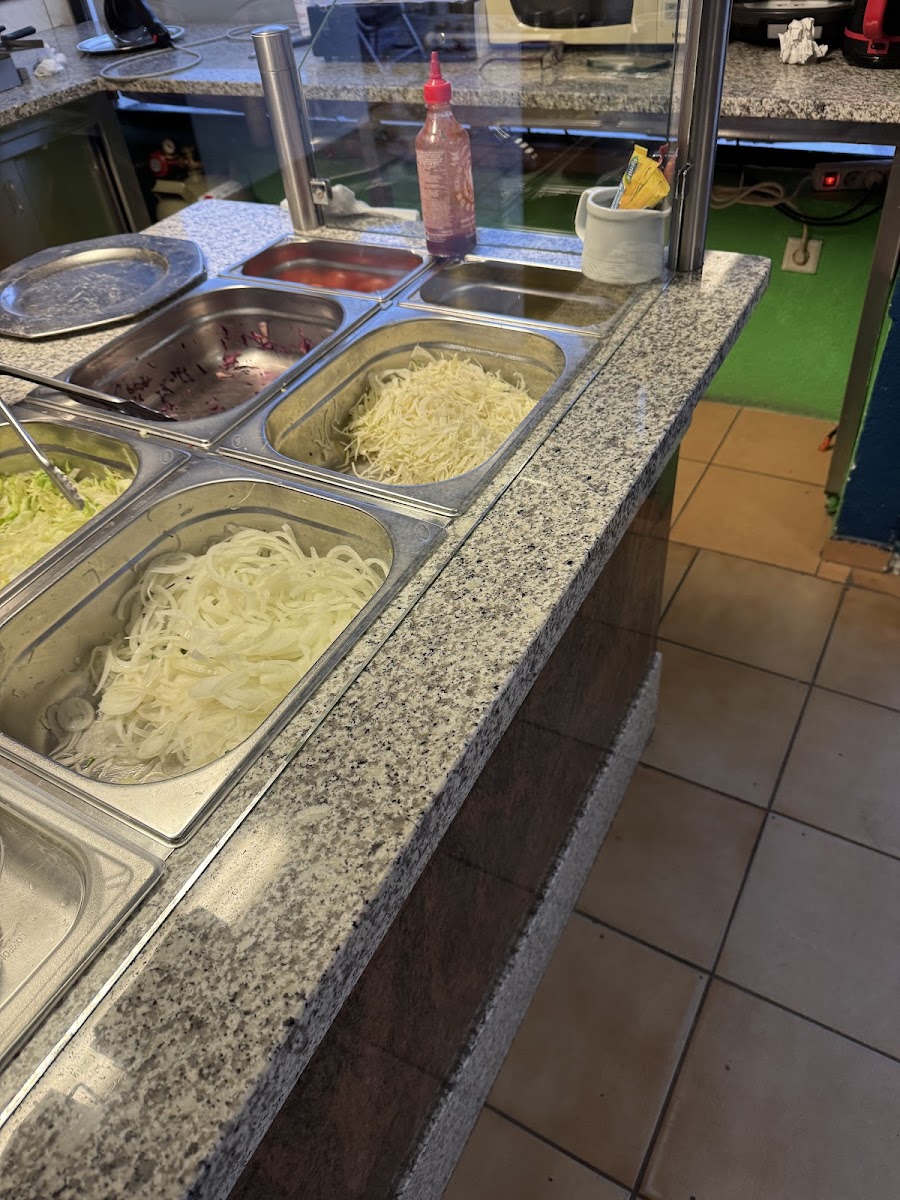 Neuhütter pizza & kebap haus Photo 5