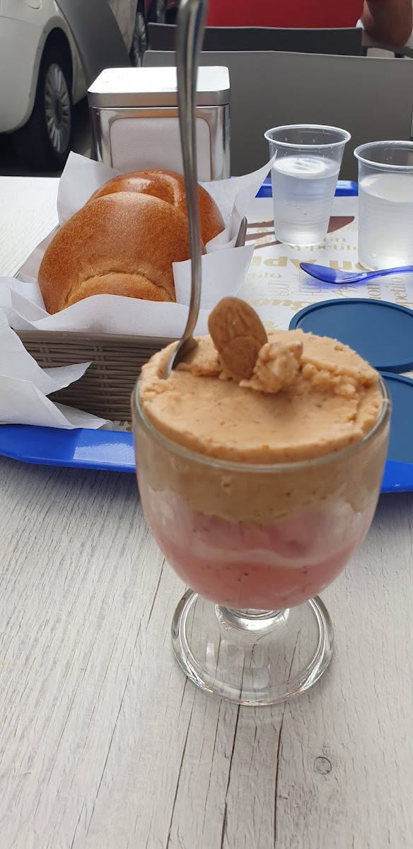 Gelateria Iceberg Photo 9