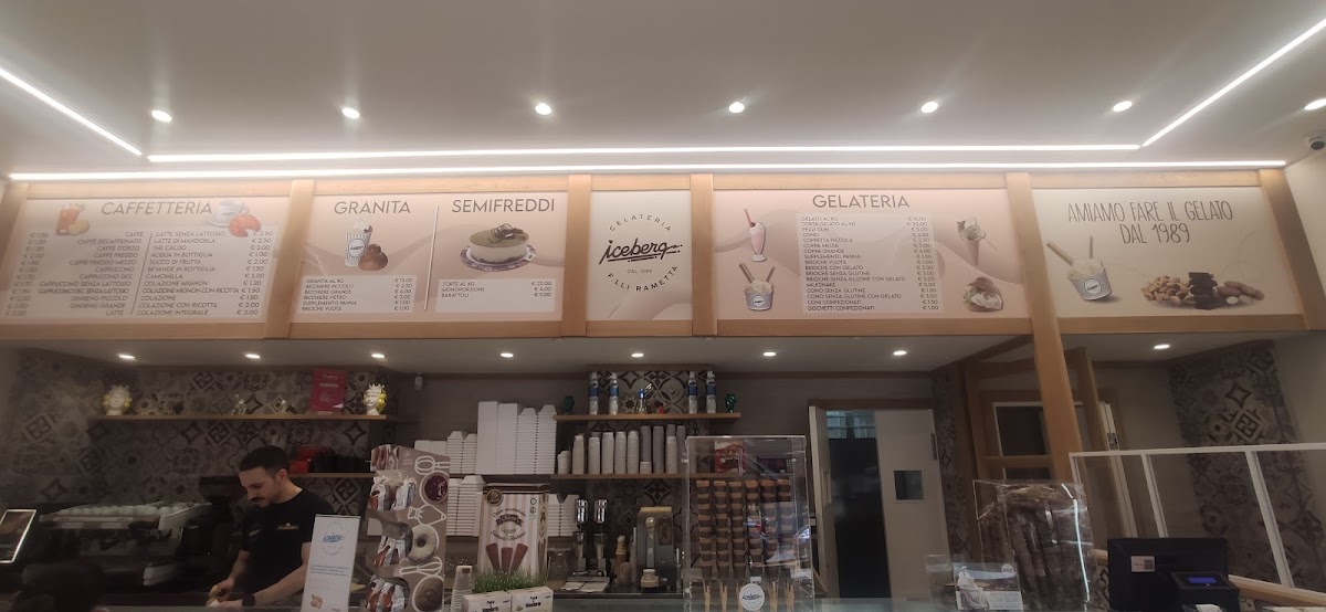 Gelateria Iceberg Photo Menu 1