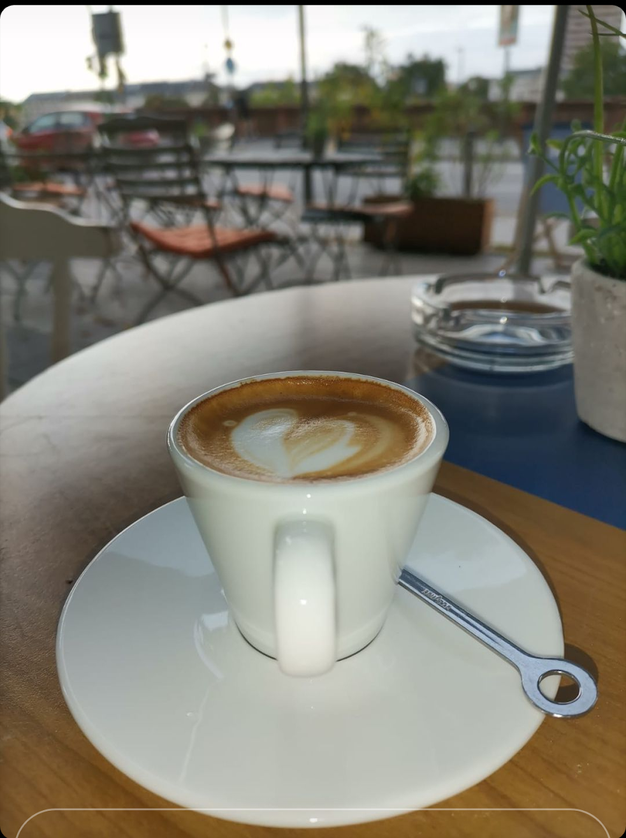 Heming's Coffee Photo 5