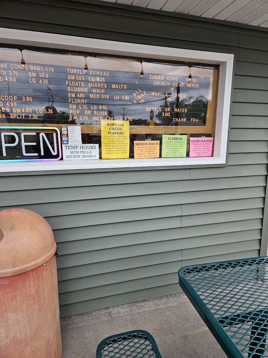 Korner Stop Ice Cream Shop Photo Menu 1