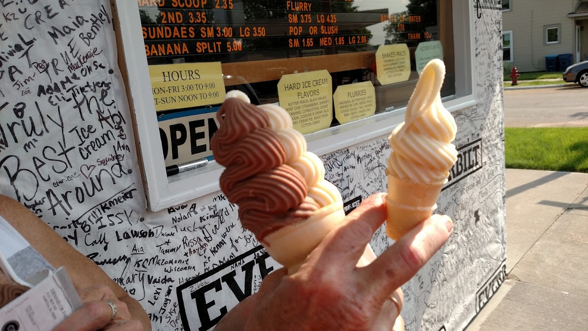 Korner Stop Ice Cream Shop Photo Menu 6