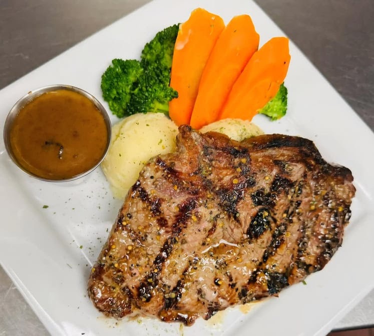 Wilmie's You Bar and Grill Photo 2