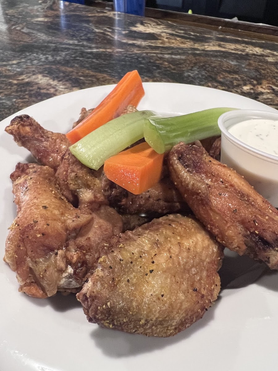 Wilmie's You Bar and Grill Photo 9
