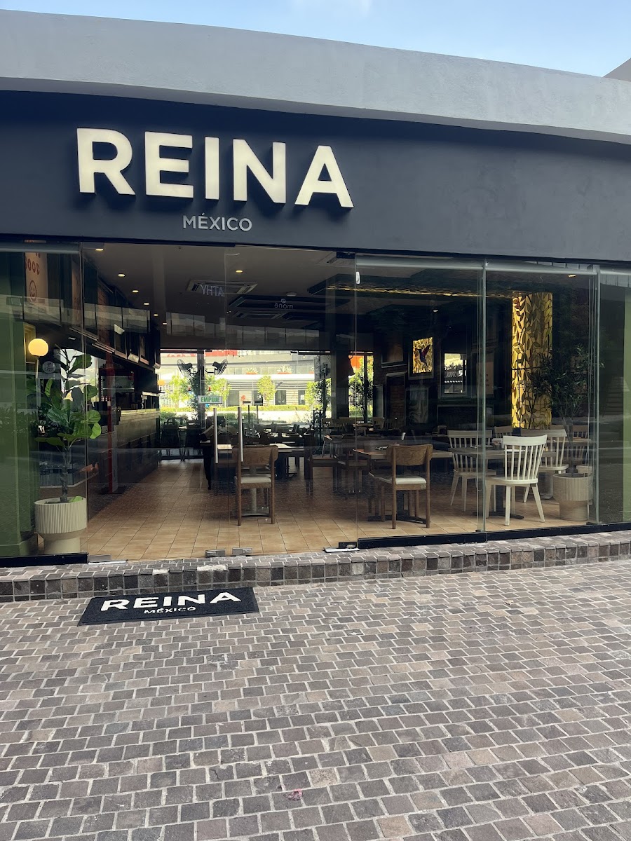 Reina Comfort Food Cumbres