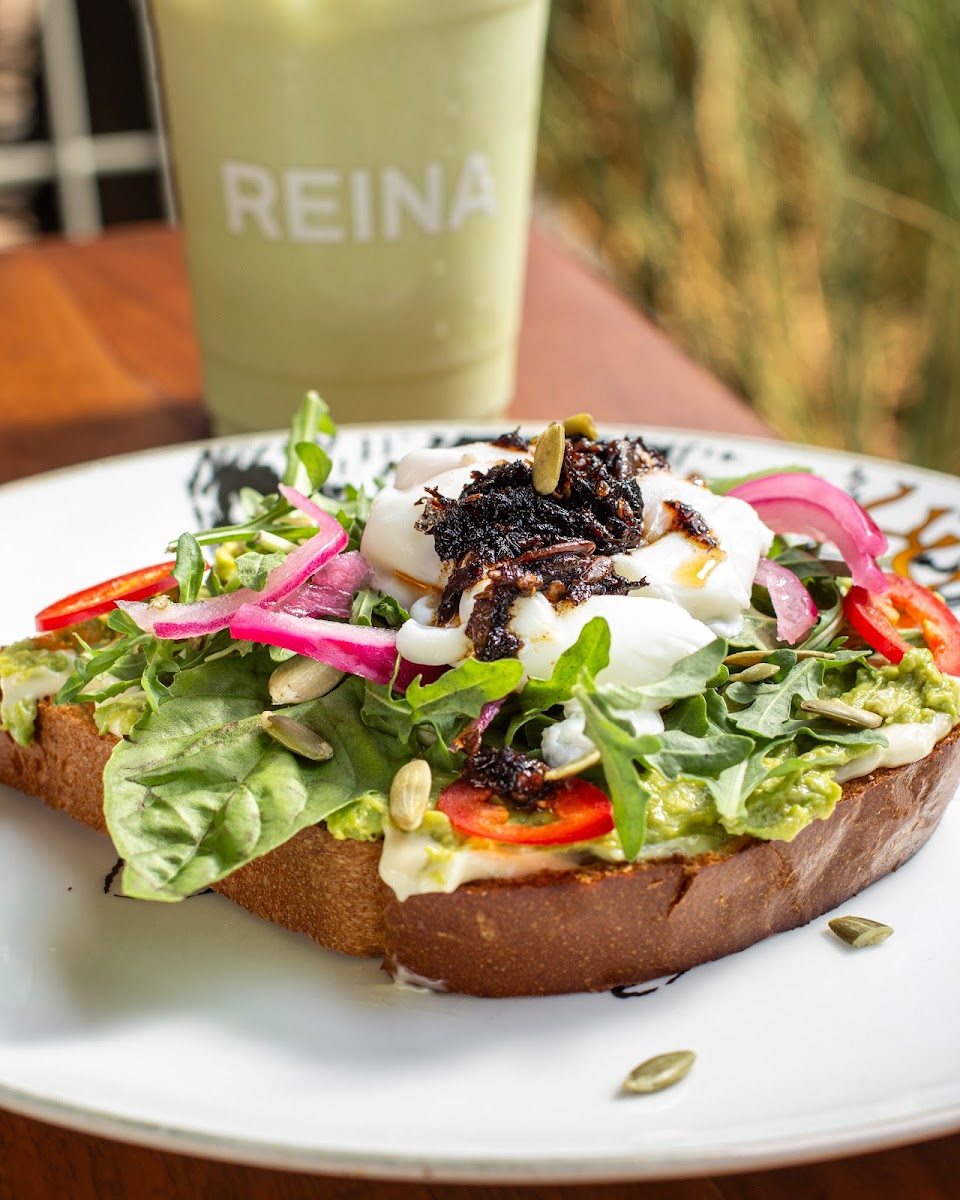 Reina Comfort Food Cumbres Photo 10
