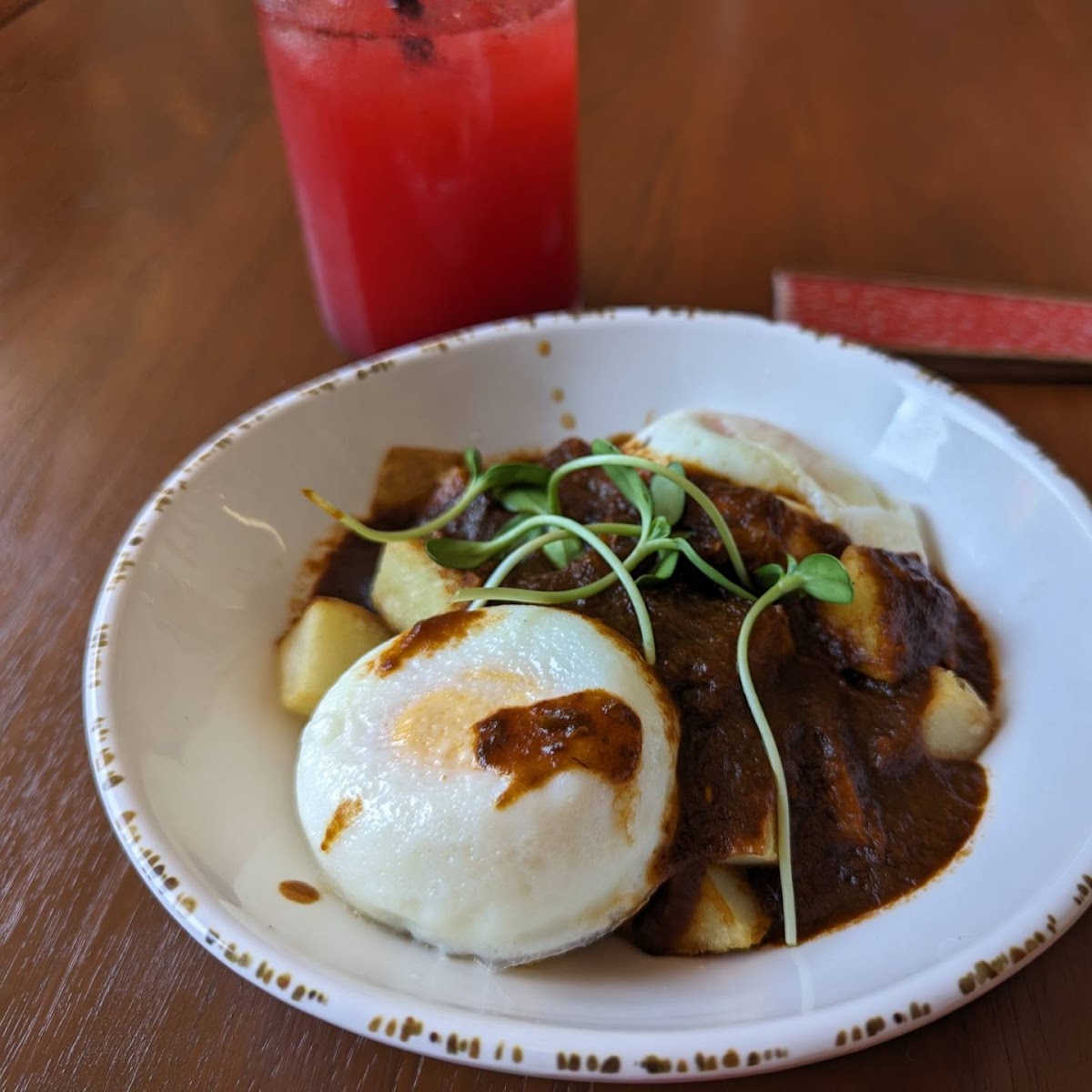 Reina Comfort Food Cumbres Photo 6