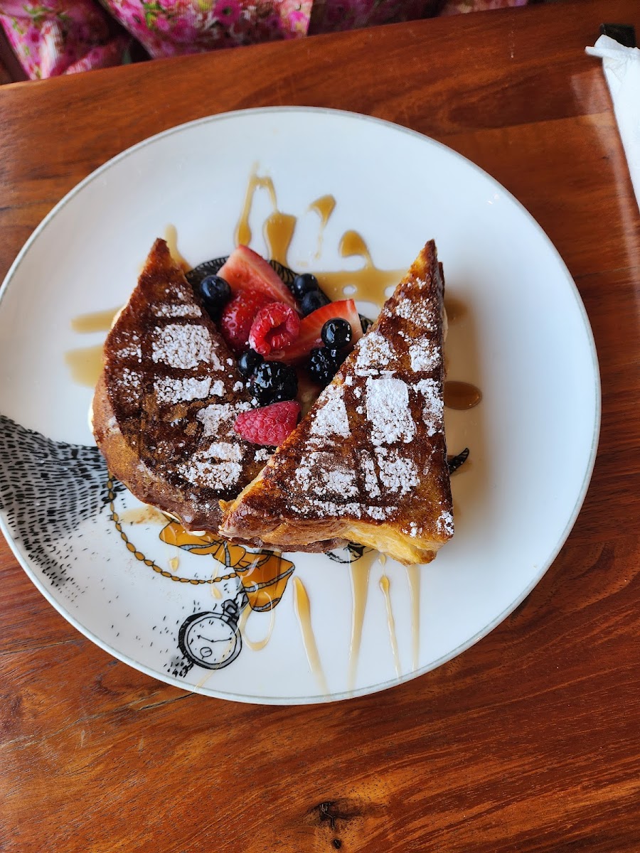 Reina Comfort Food Cumbres Photo 7