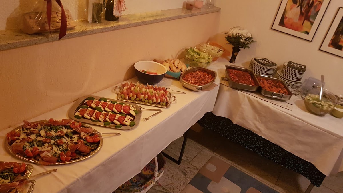 Pizza Elida Photo 3