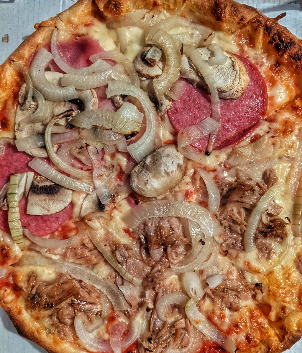 Pizza Elida Photo 4