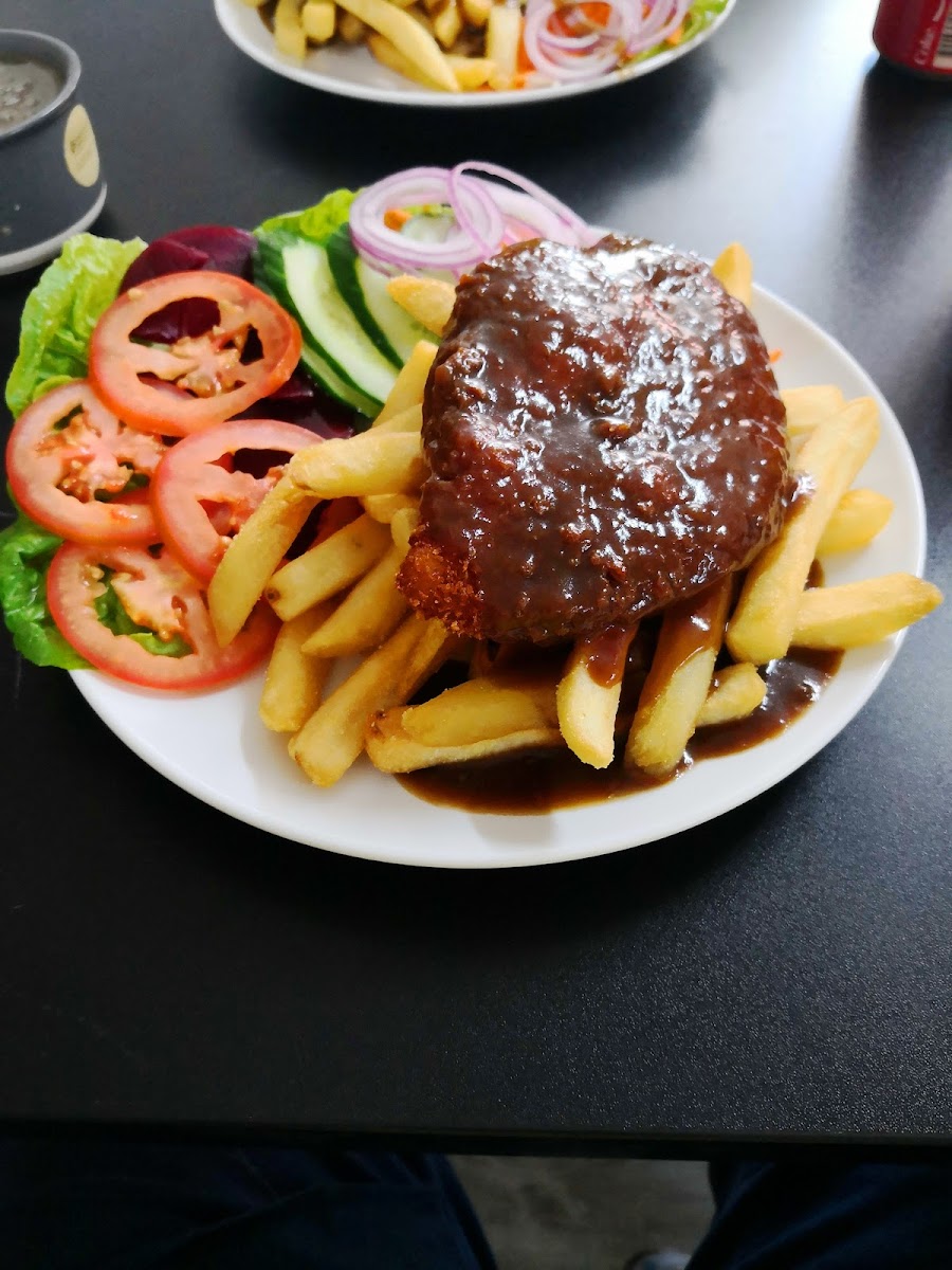 Fingal Bay Cafe & Take Away Photo 9