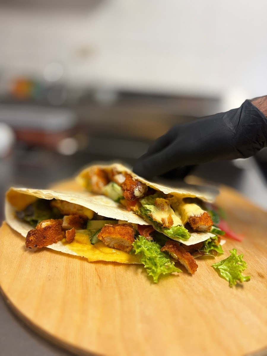Tacos Del Casa Photo 4