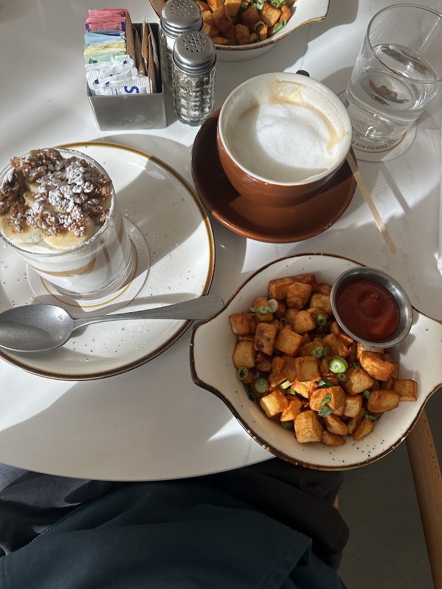 All-Day Café at Waymore's Photo 3