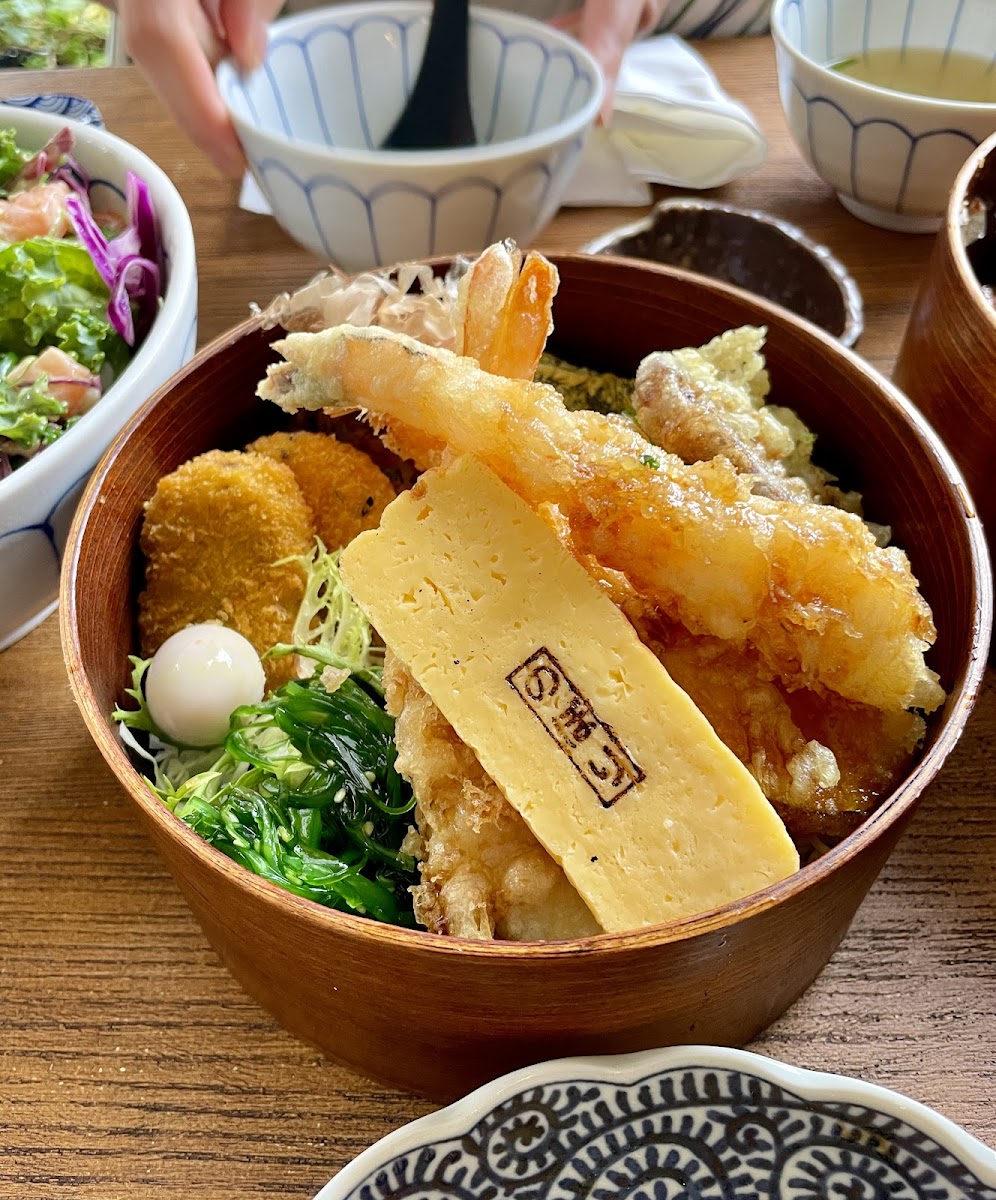 NOBORI Japanese Restaurant Photo 2