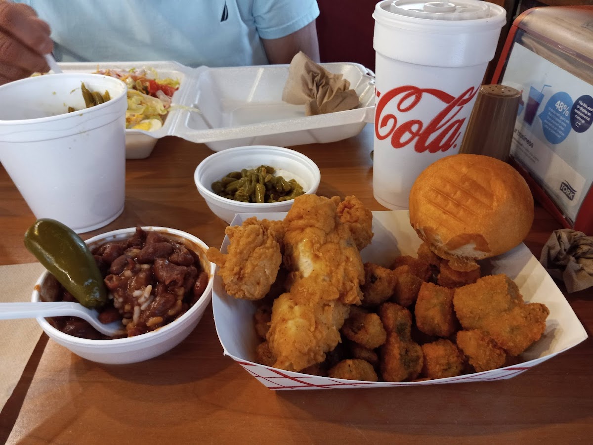 Logan's Famous Chicken and Tenders Photo 9
