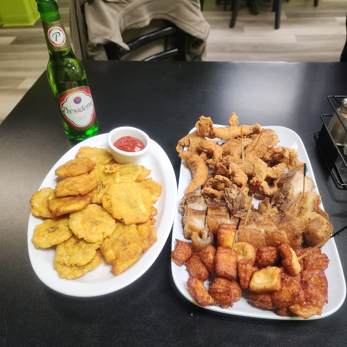 Nenito chimi restaurant Photo 5