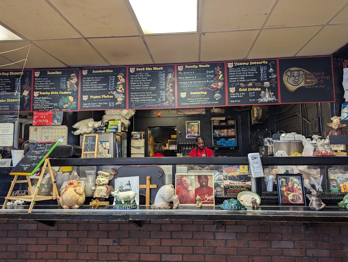 George's Happy Hog Bar-B-Q Photo 4