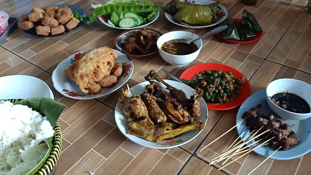 RM. Mang Yeye Photo 2