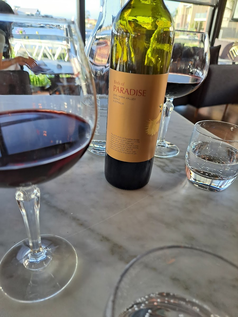Summer Restaurant Photo 9