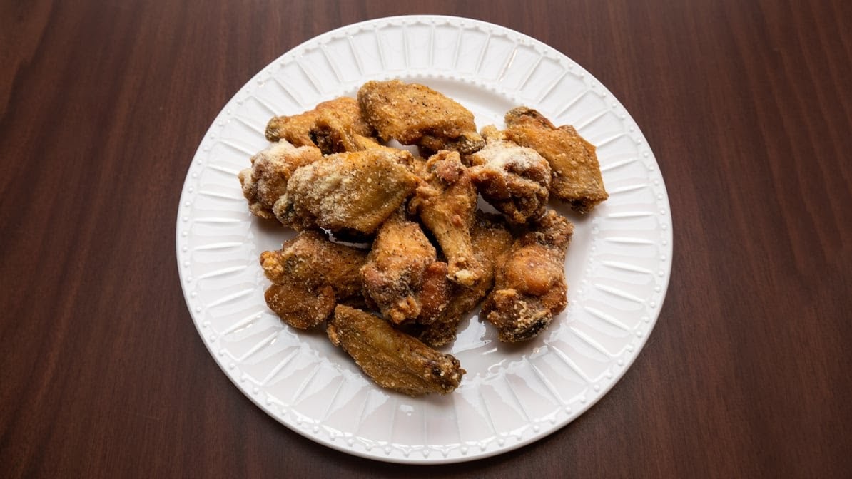 deli delites (wings & Subs) Photo 4
