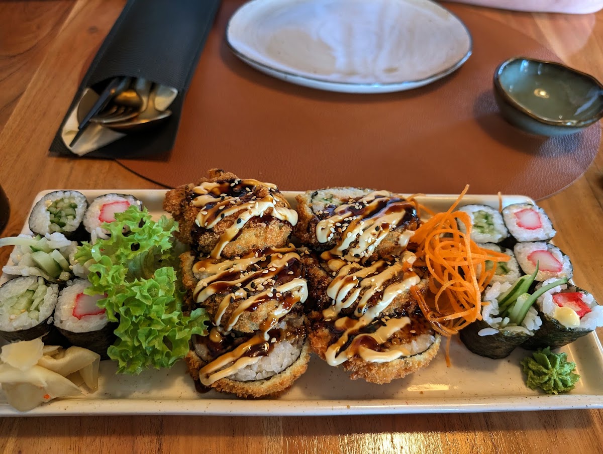 Fehn Sushi Photo 5
