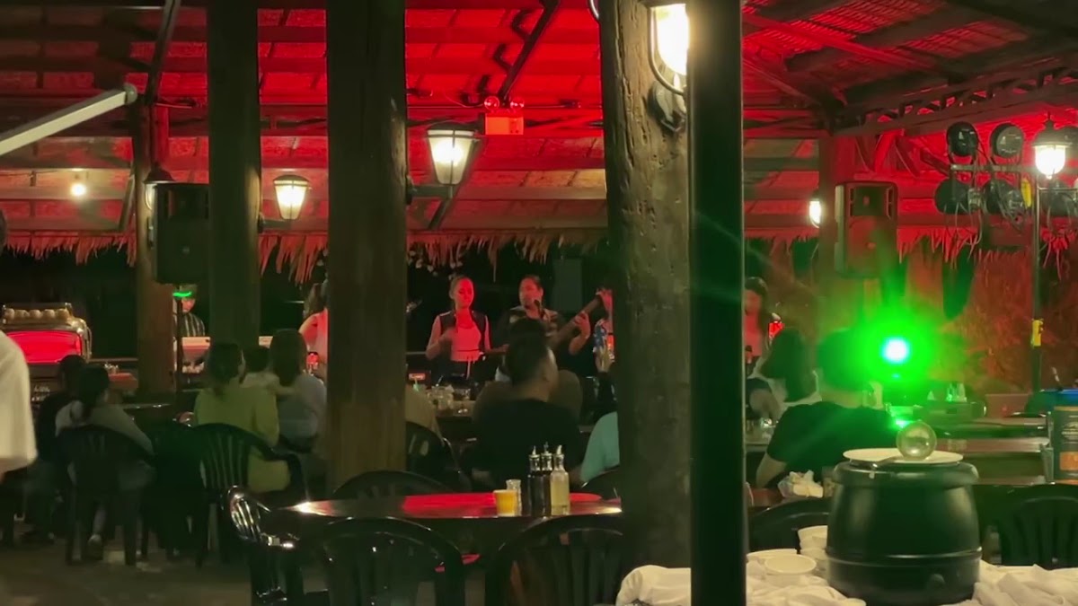 Magic Lagoon Bar Photo 2