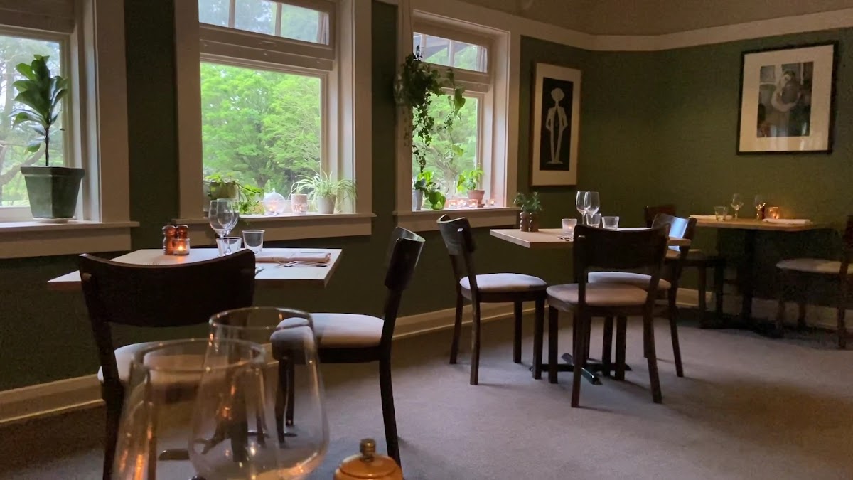 Ethos Restaurant Photo 2