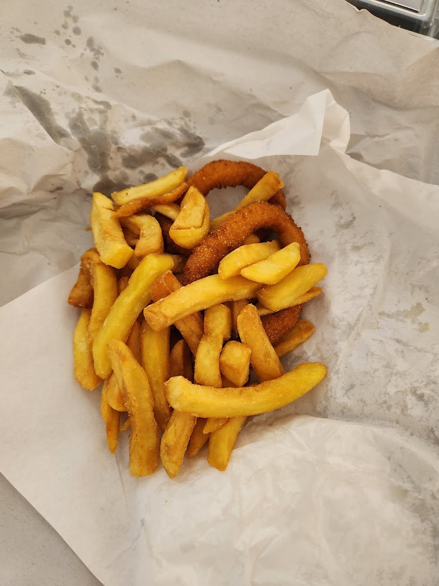 Popeye's Fish & Chips Photo 5