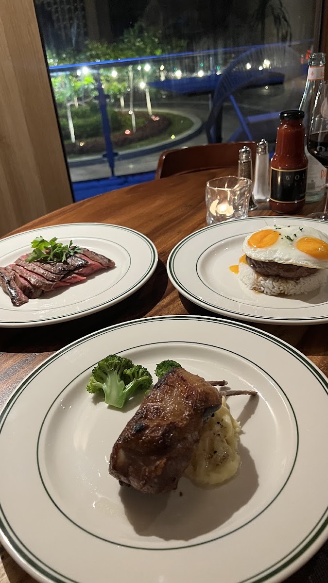 Wolfgang’s Steakhouse Grill Boracay Photo 10