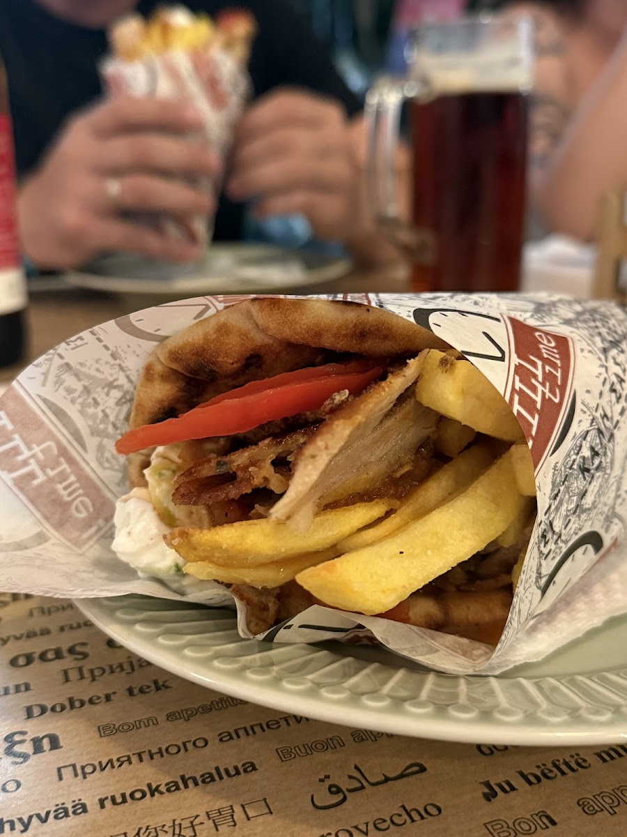 TYLIXTO GRILL HOUSE Photo 4
