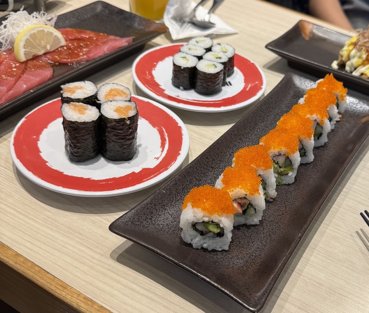 Genki sushi plaza ambarukmo Photo 3